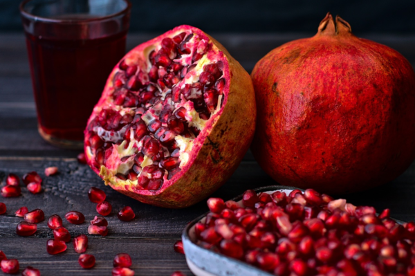 Pomegranate (Anar)